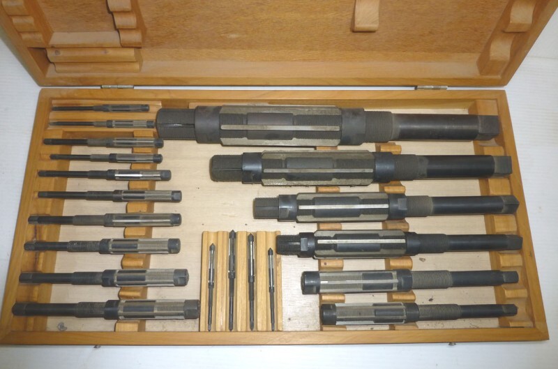 HSS Adjustable Reamer Set 20pce 6 v2.5mm 56.35mm 2112